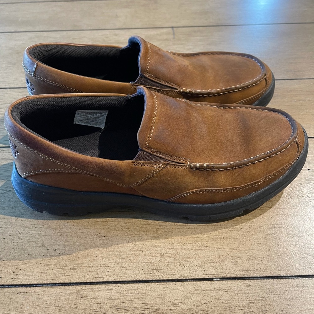 Rockport XCS men’s shoes. Used 7.5/10. Brown, Sz 7